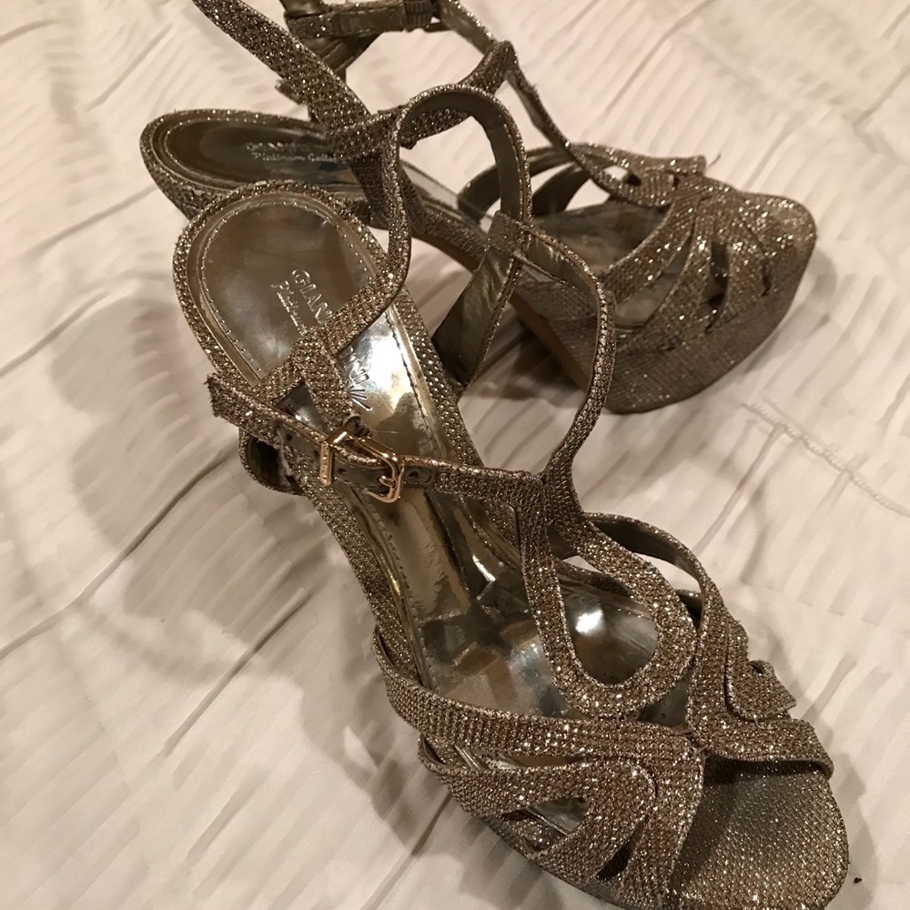 GIANNI BINI HEELS 8.5